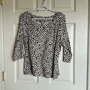 Great shirt for the office